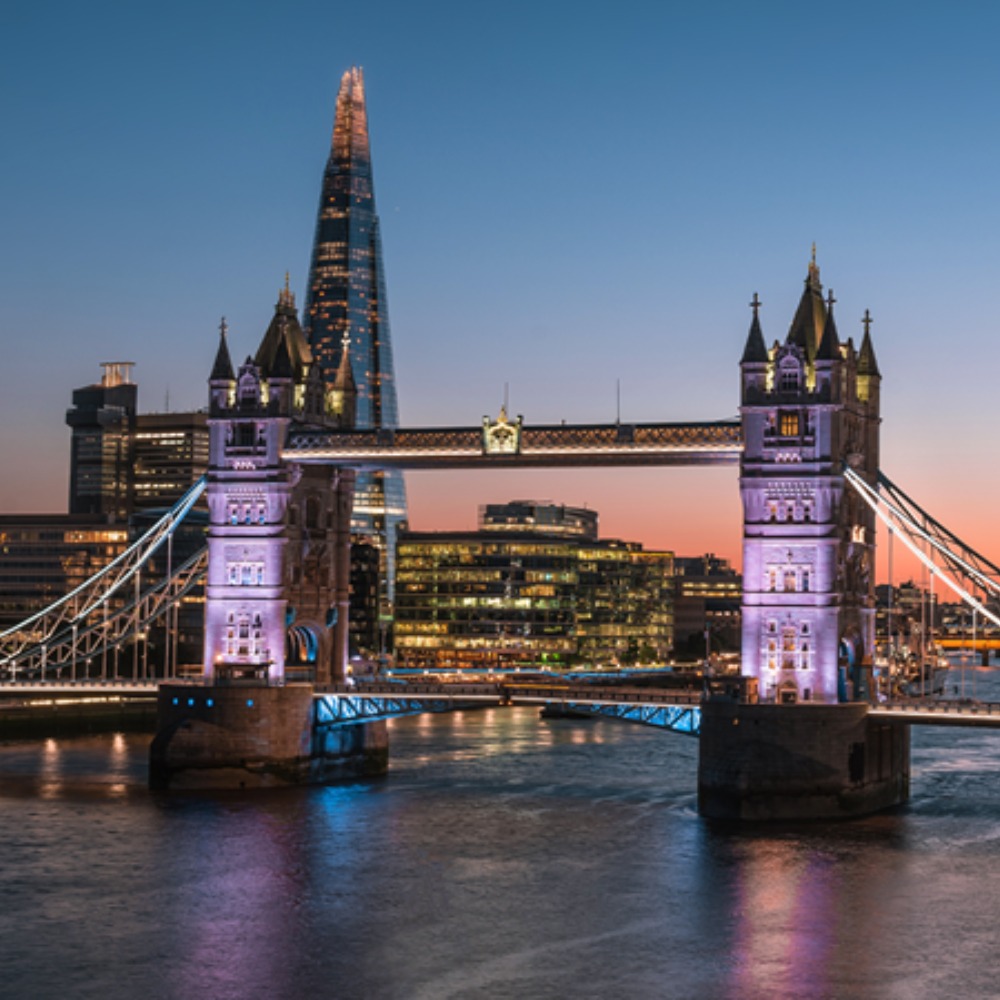 8 Days – Glimpse of United Kingdom-TSI - 30
